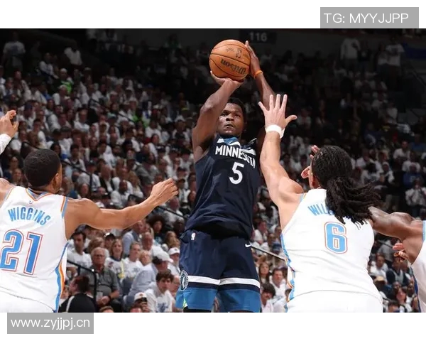 戈贝尔在场防守效率显著提升森林狼防守实力的关键因素分析