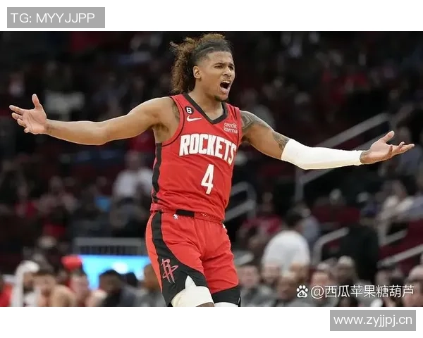 罗威替补表现出色四投全中贡献八分八板一断一帽正负值全队唯一正值